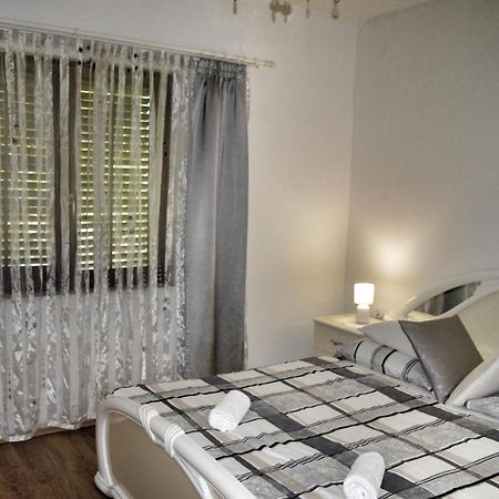 Apartment Nikolic Kaštela Exterior foto