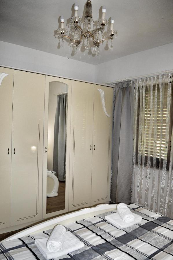Apartment Nikolic Kaštela Exterior foto